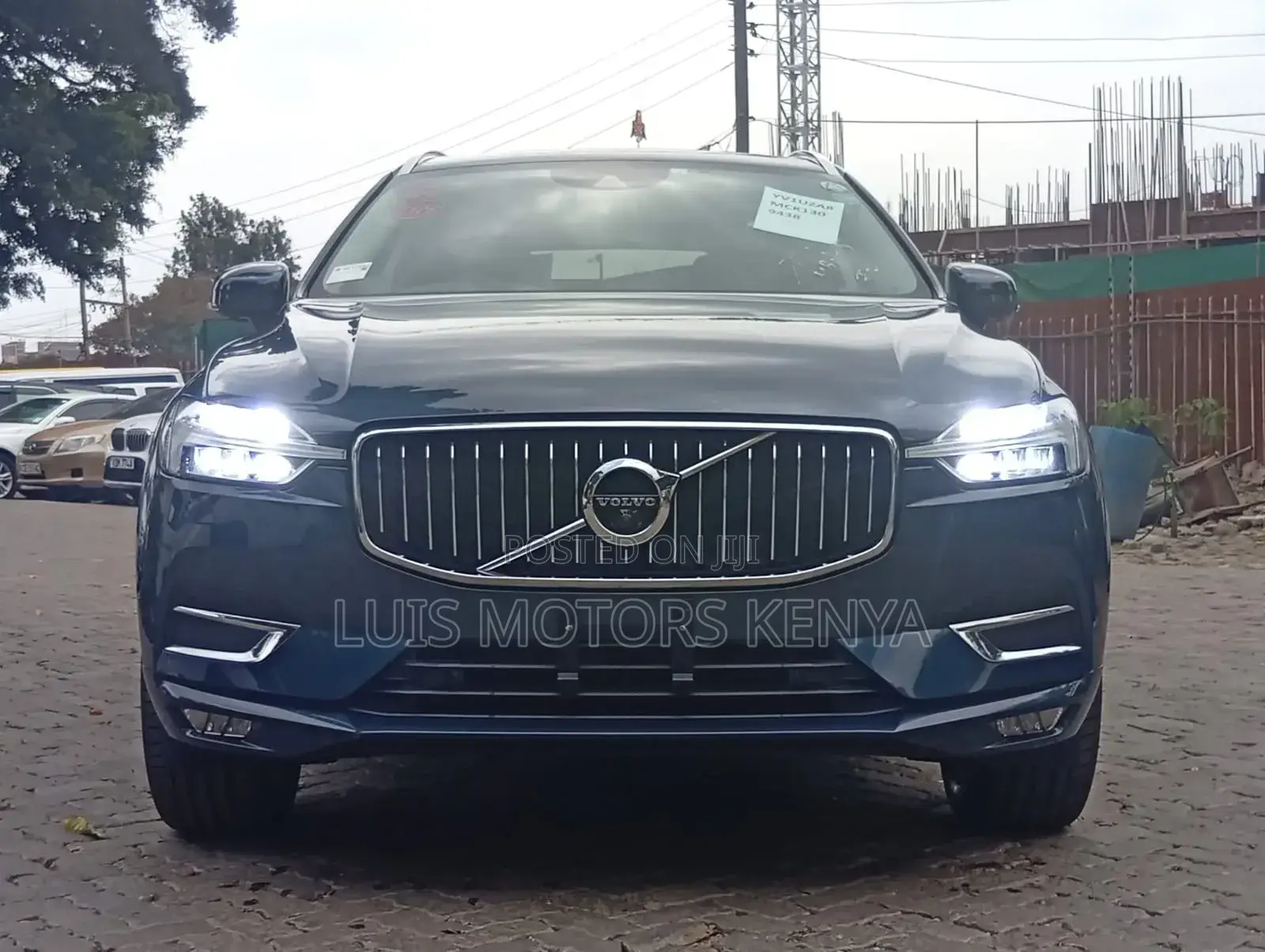 Volvo XC60 2019 Blue