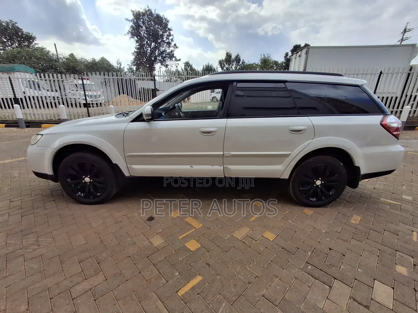 Subaru Outback 2007 White