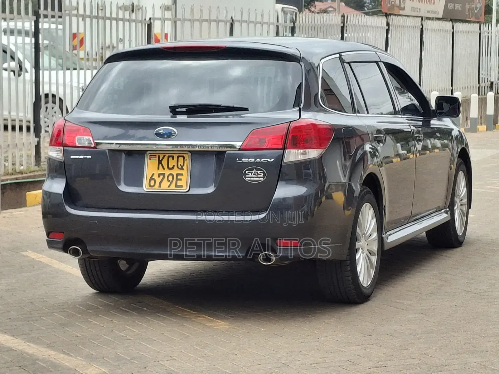 Subaru Legacy 2011 Gray