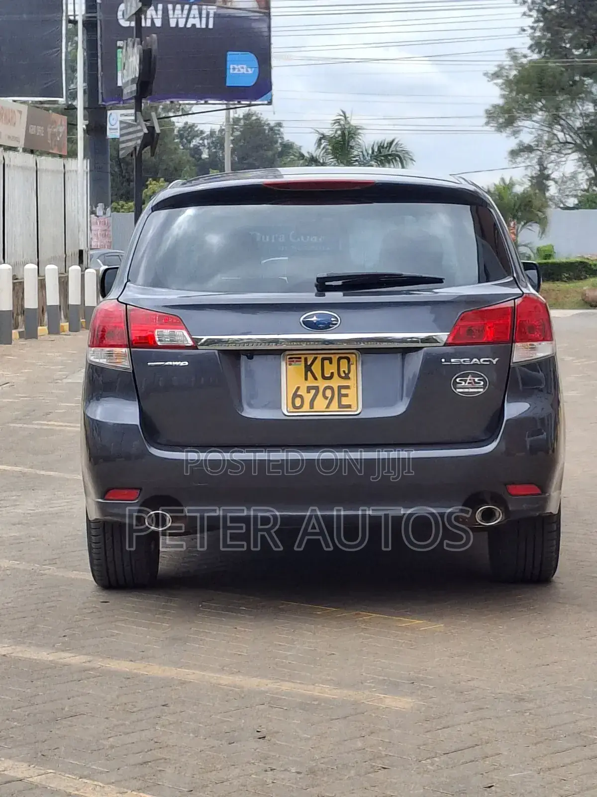 Subaru Legacy 2011 Gray