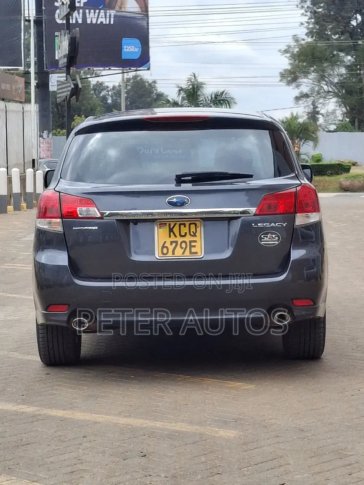 Subaru Legacy 2011 Gray