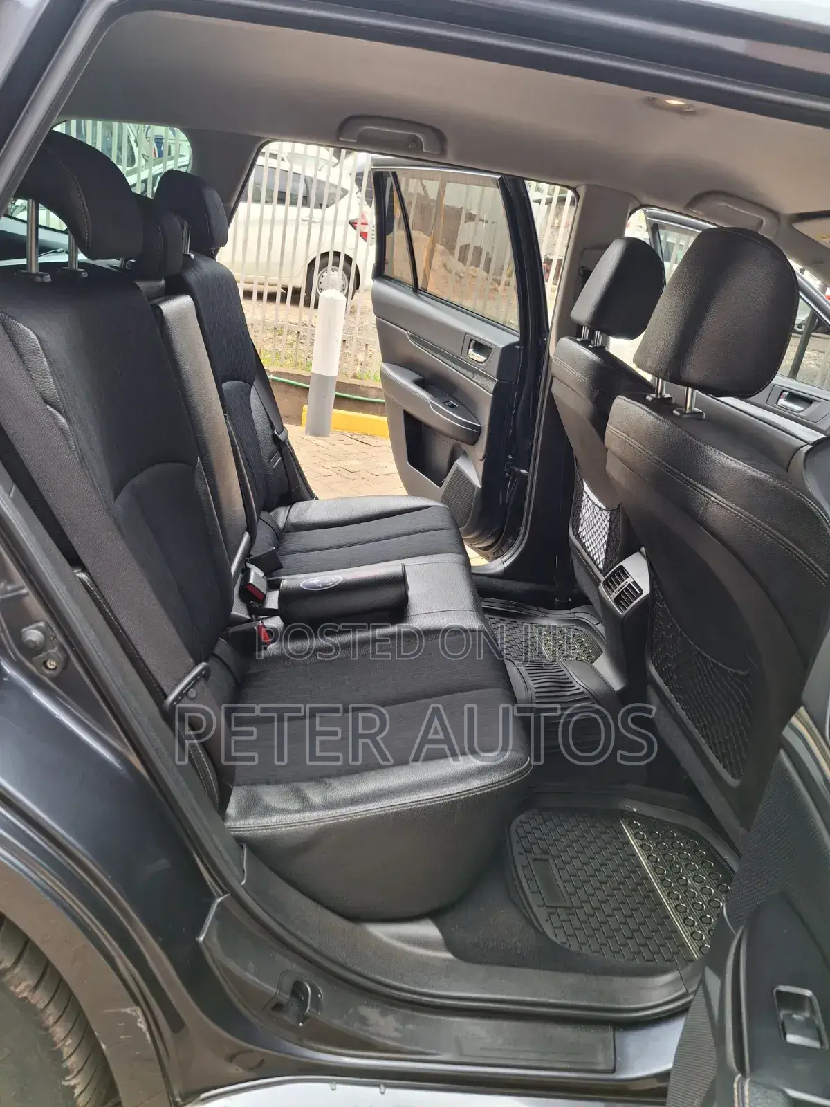 Subaru Legacy 2011 Gray