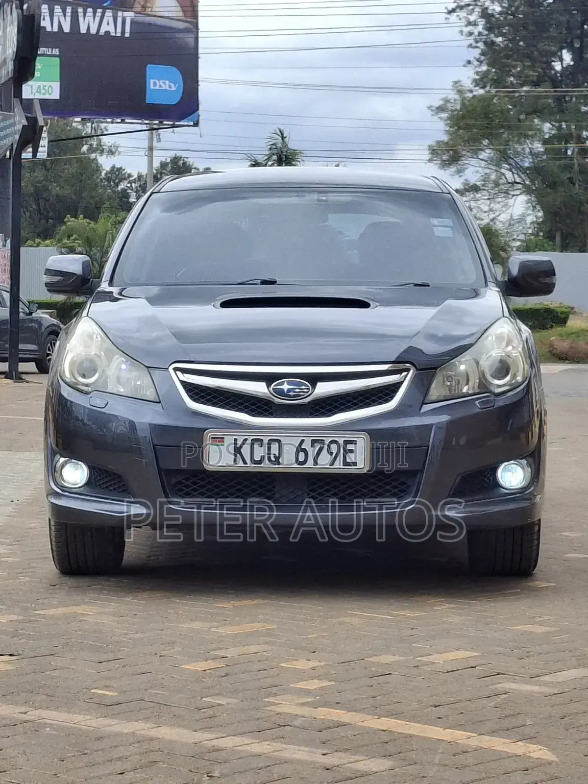 Subaru Legacy 2011 Gray