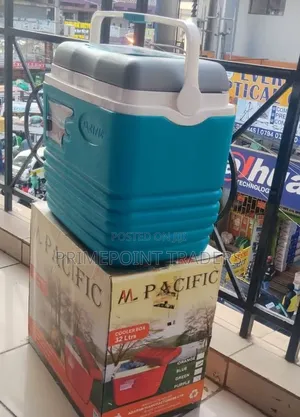 Pacific 32L Cooler Box – Spacious Cooling for Every Adventure