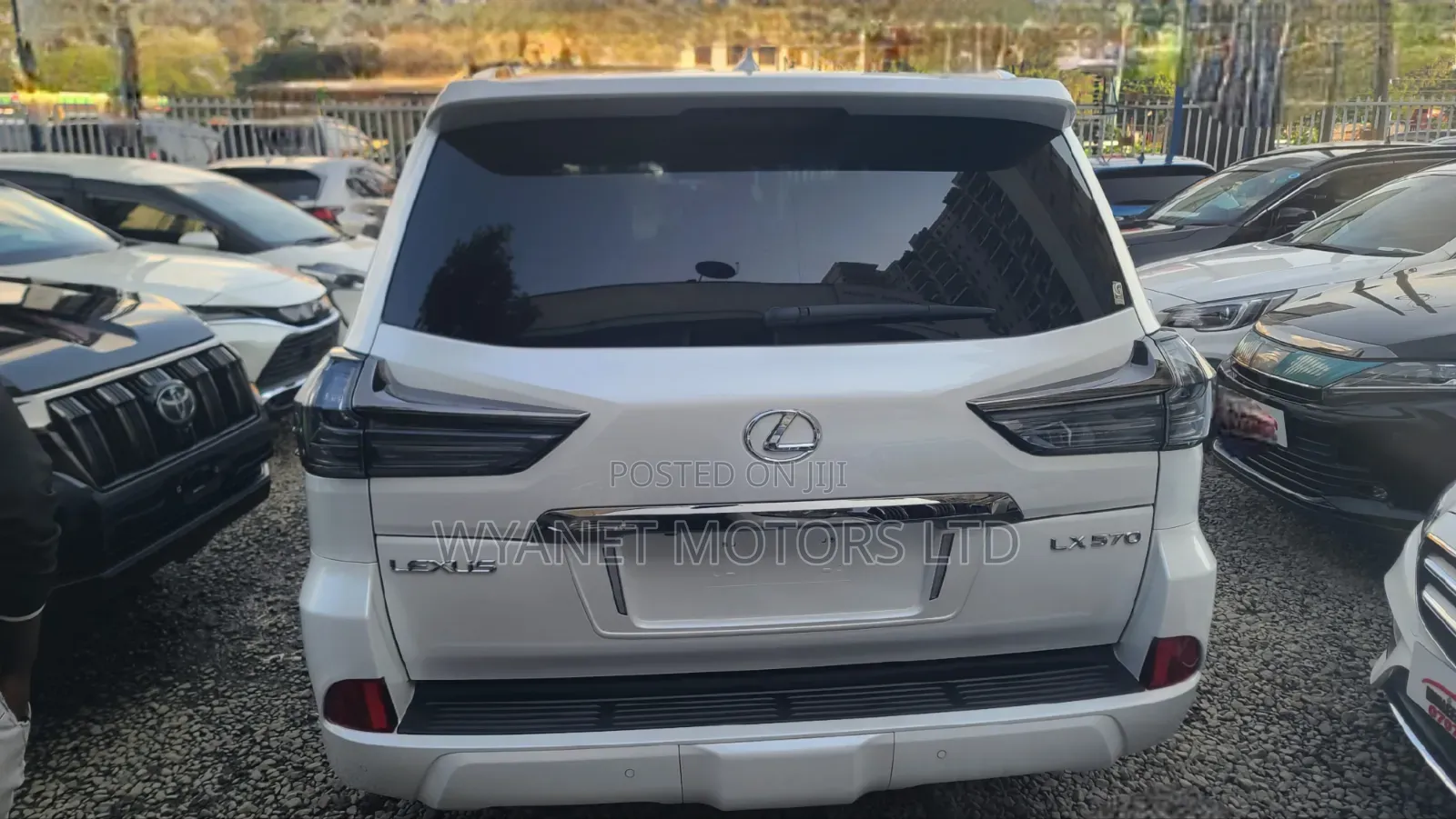 Lexus LX 2020 White