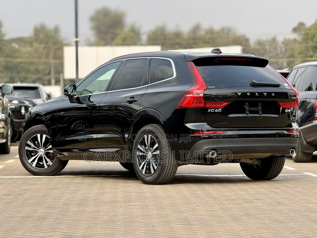 Volvo XC60 2019 Black