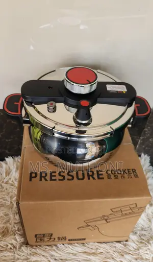 7 LTRS Stainless Pressure Cooker*