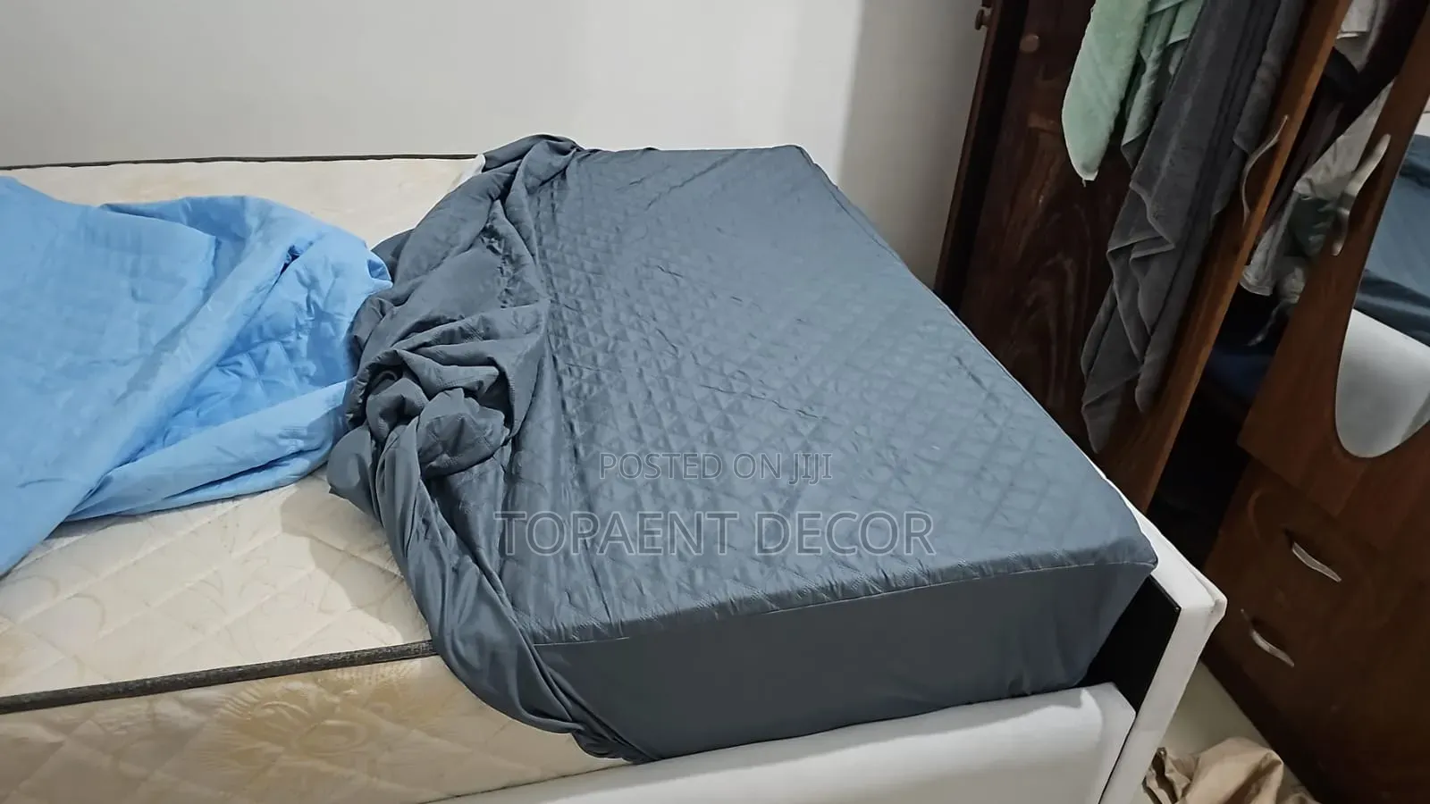 100% Waterproof Quilted Mattress Protector