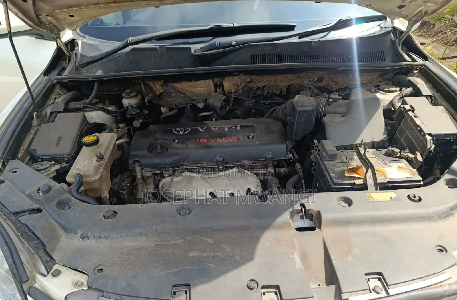Toyota Vanguard 2010 White