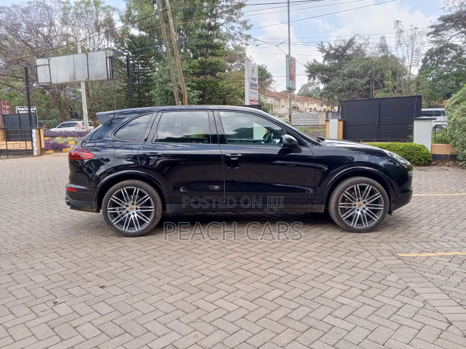 Porsche Cayenne 2018 Black