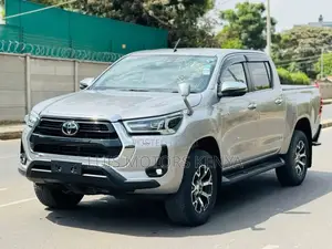 Toyota Hilux 2020 Beige