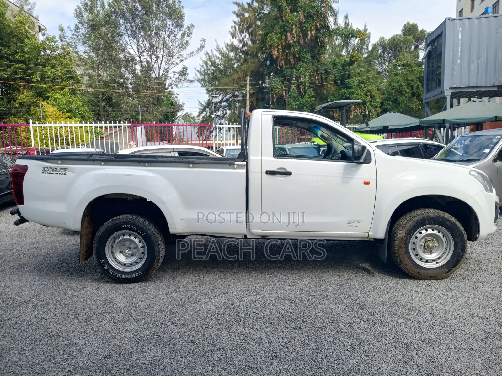 Isuzu D-MAX 2022 White