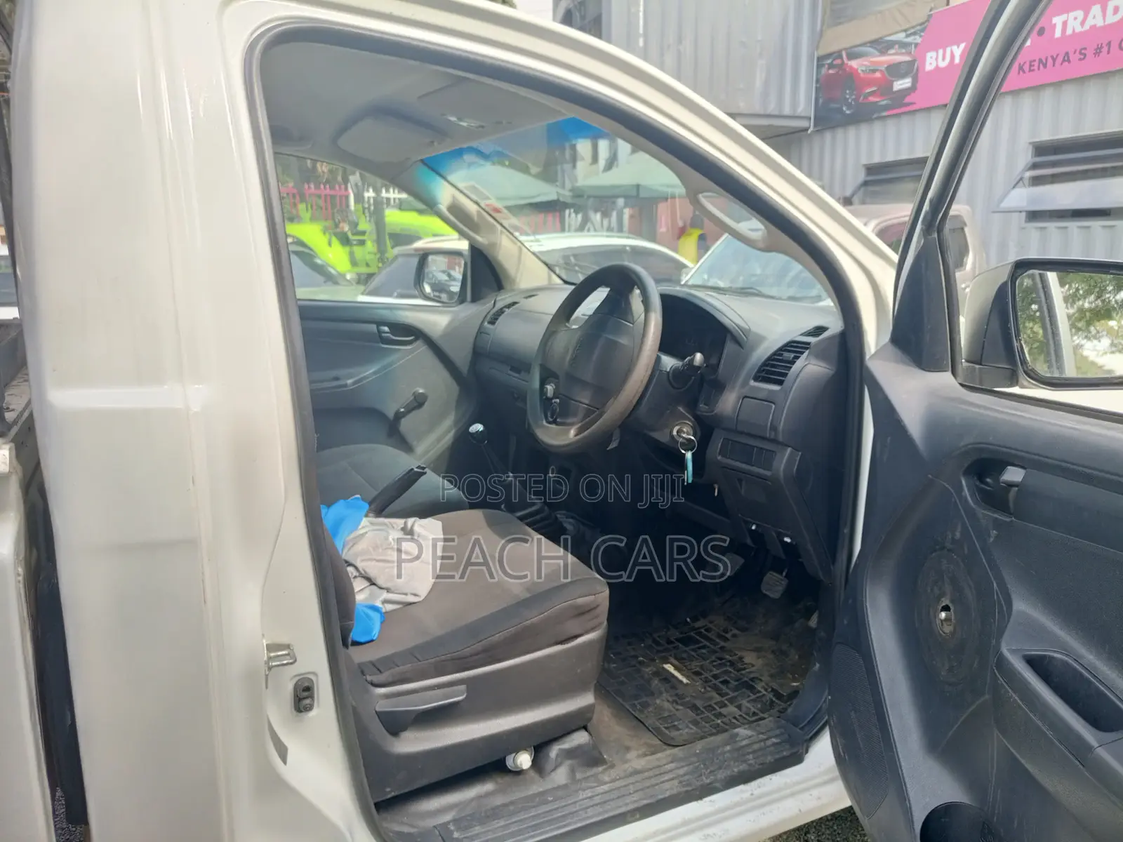 Isuzu D-MAX 2022 White