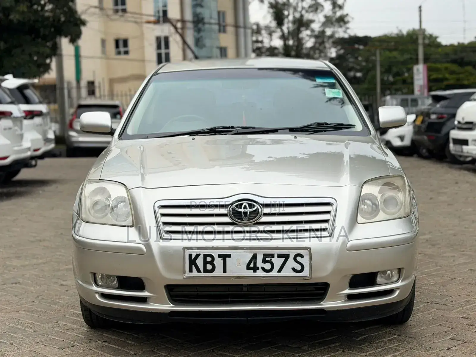 Toyota Avensis 2006 Beige