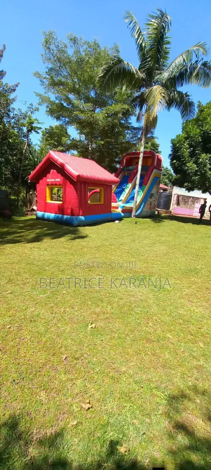 Inflatable Bouncing Castel With Slide for Hire