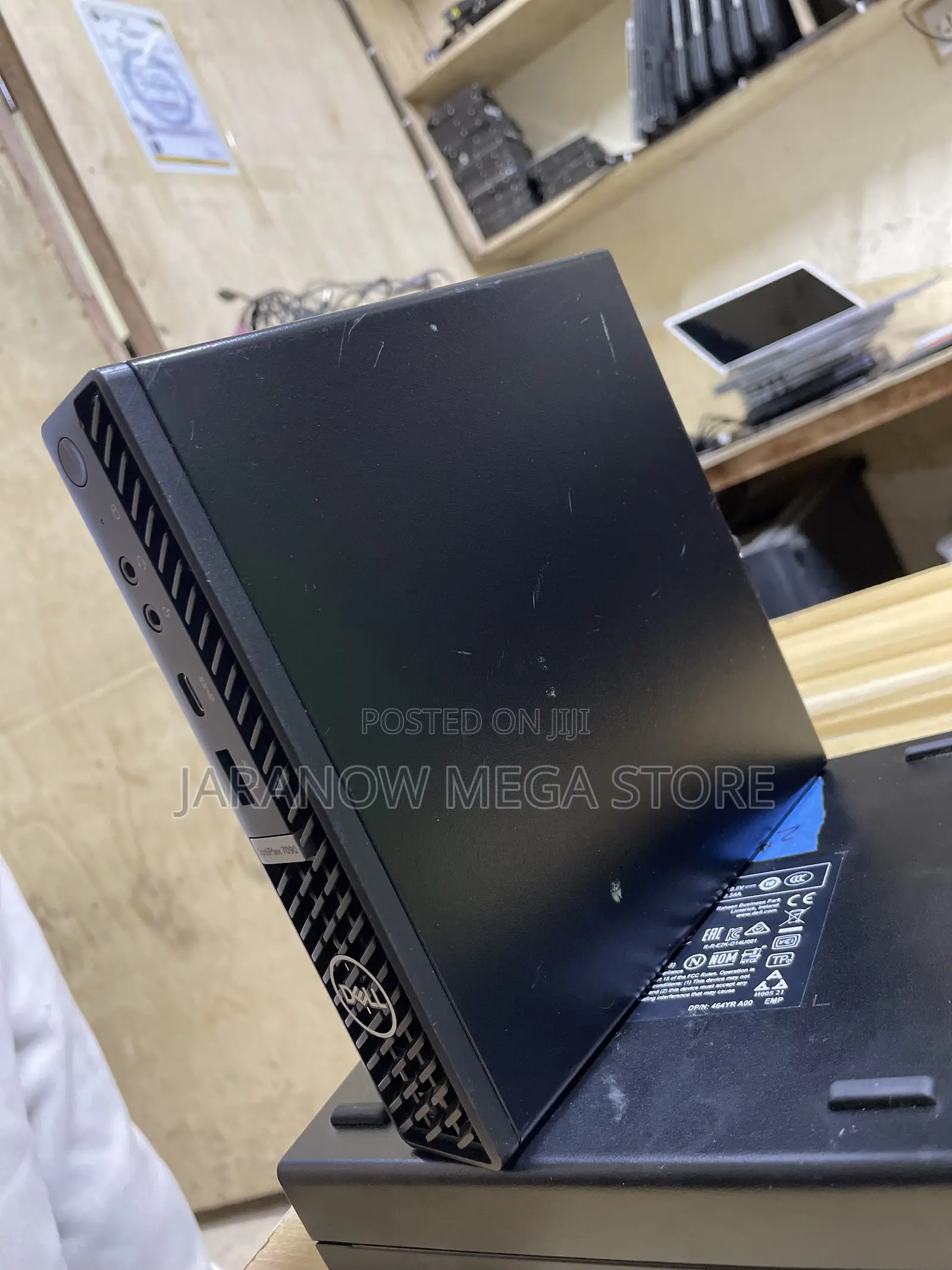 Desktop Computer Dell Optiplex 7090 16GB Intel Core i7 SSD 512GB