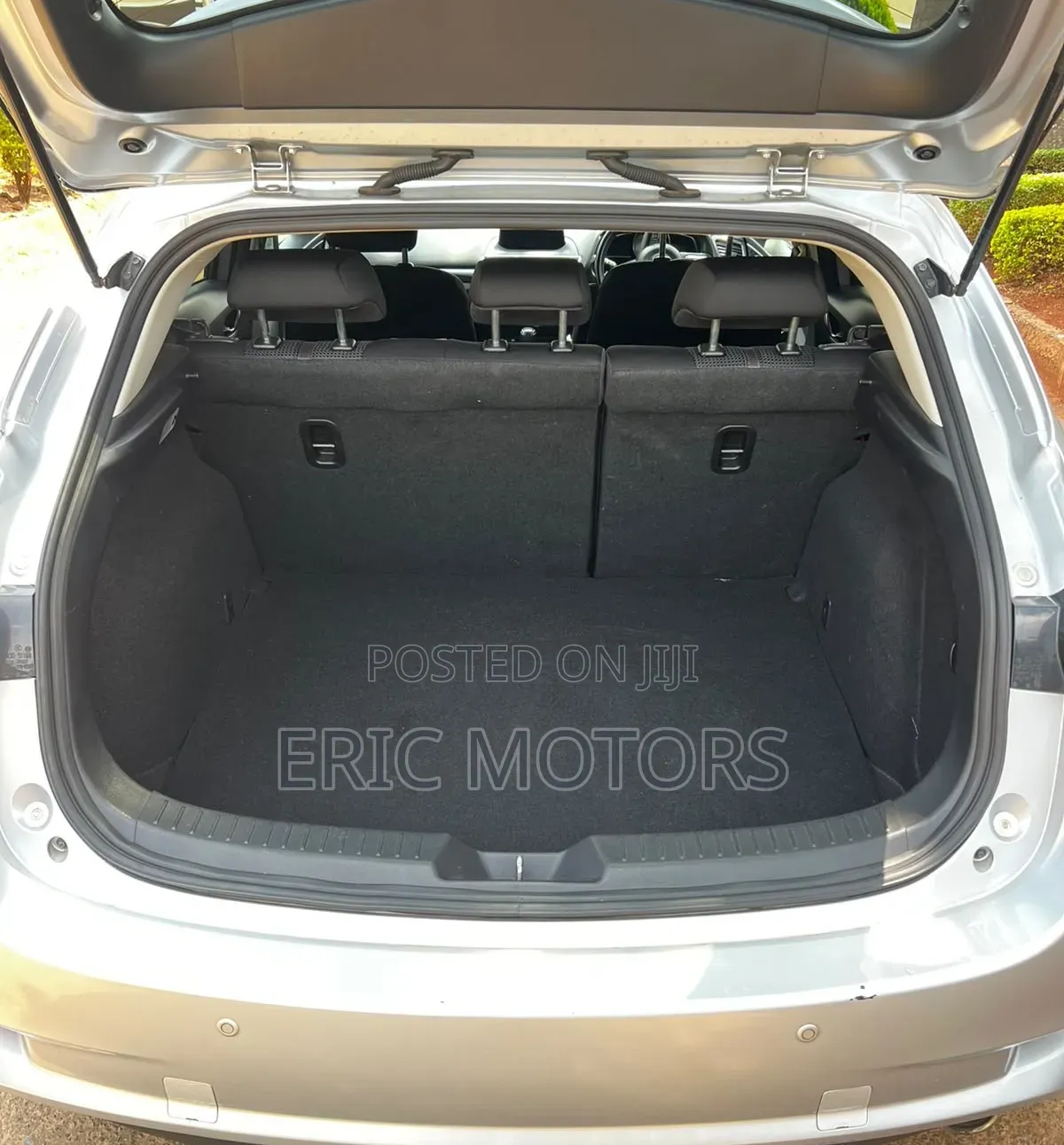 Mazda Axela 2018 Silver