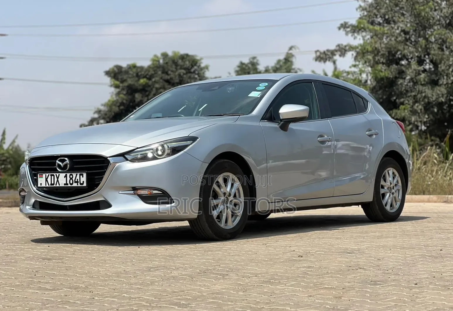 Mazda Axela 2018 Silver