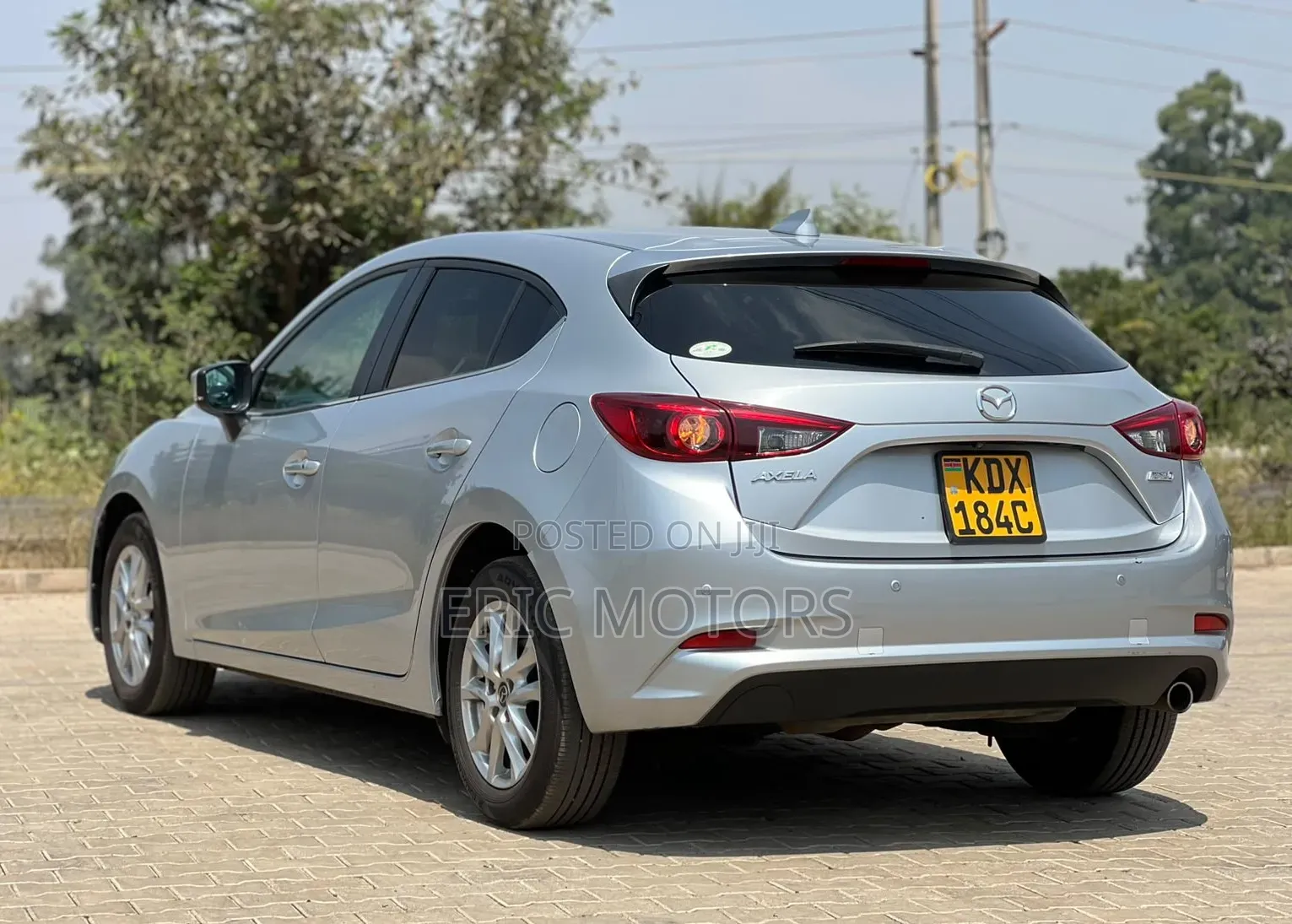 Mazda Axela 2018 Silver