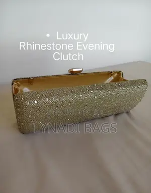 • Luxury Rhinestone Evening Clutch