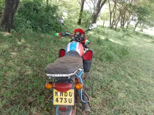 Bajaj Boxer 150 UG 2016 Red