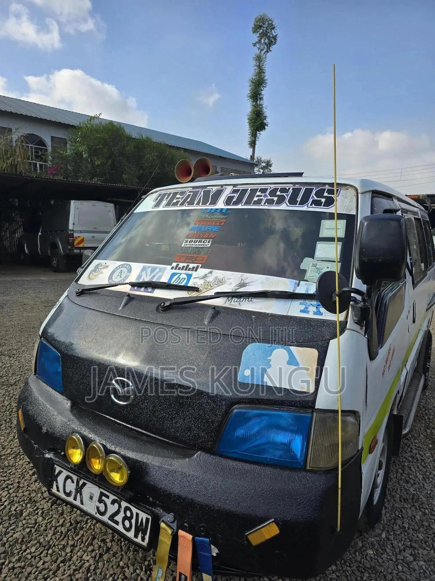 Mazda Bongo 2009 White