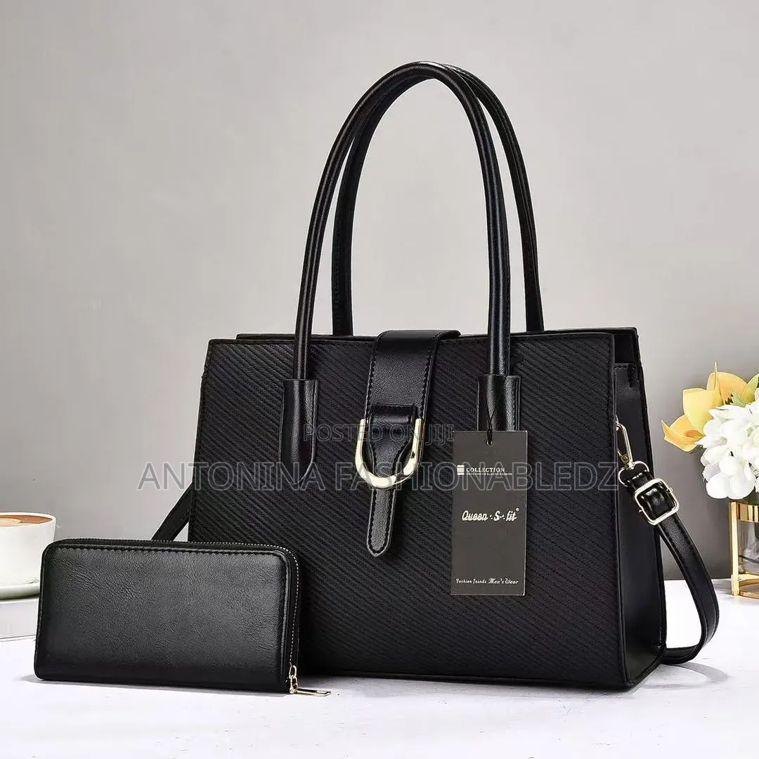 Queen Class Handbag