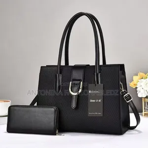 Queen Class Handbag