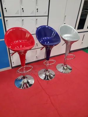 Glossy Bar Stool