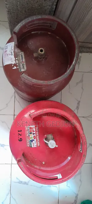 Empty Gas Cylinders