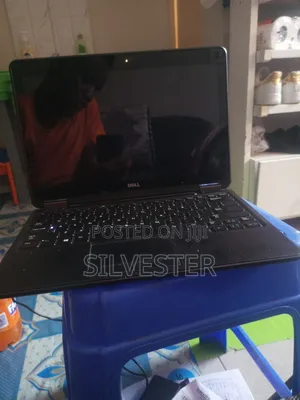 Laptop Dell Latitude E7240 8GB Intel Core i5 SSD 256GB