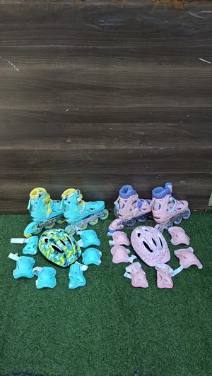 Roller Skates/Skates