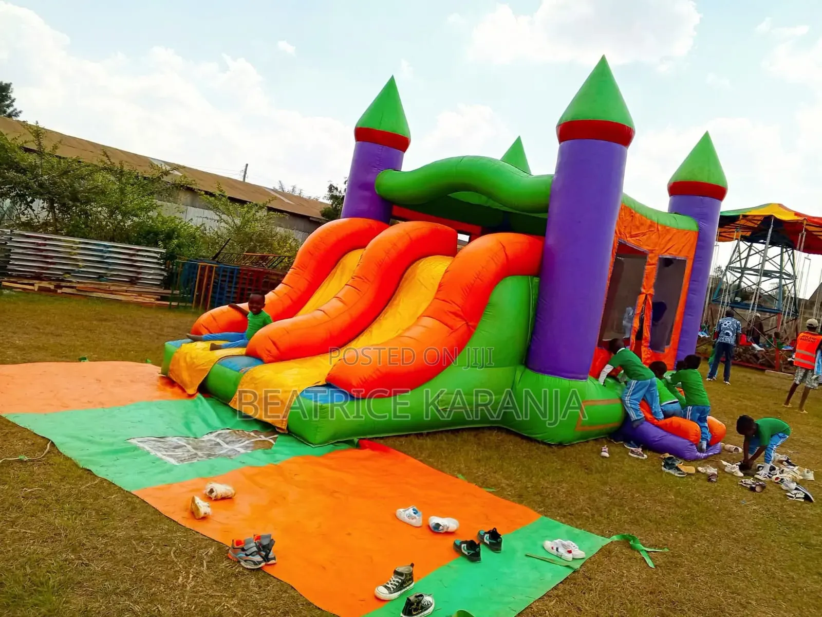 Inflatable Double Slide Bouncing Castel for Hire