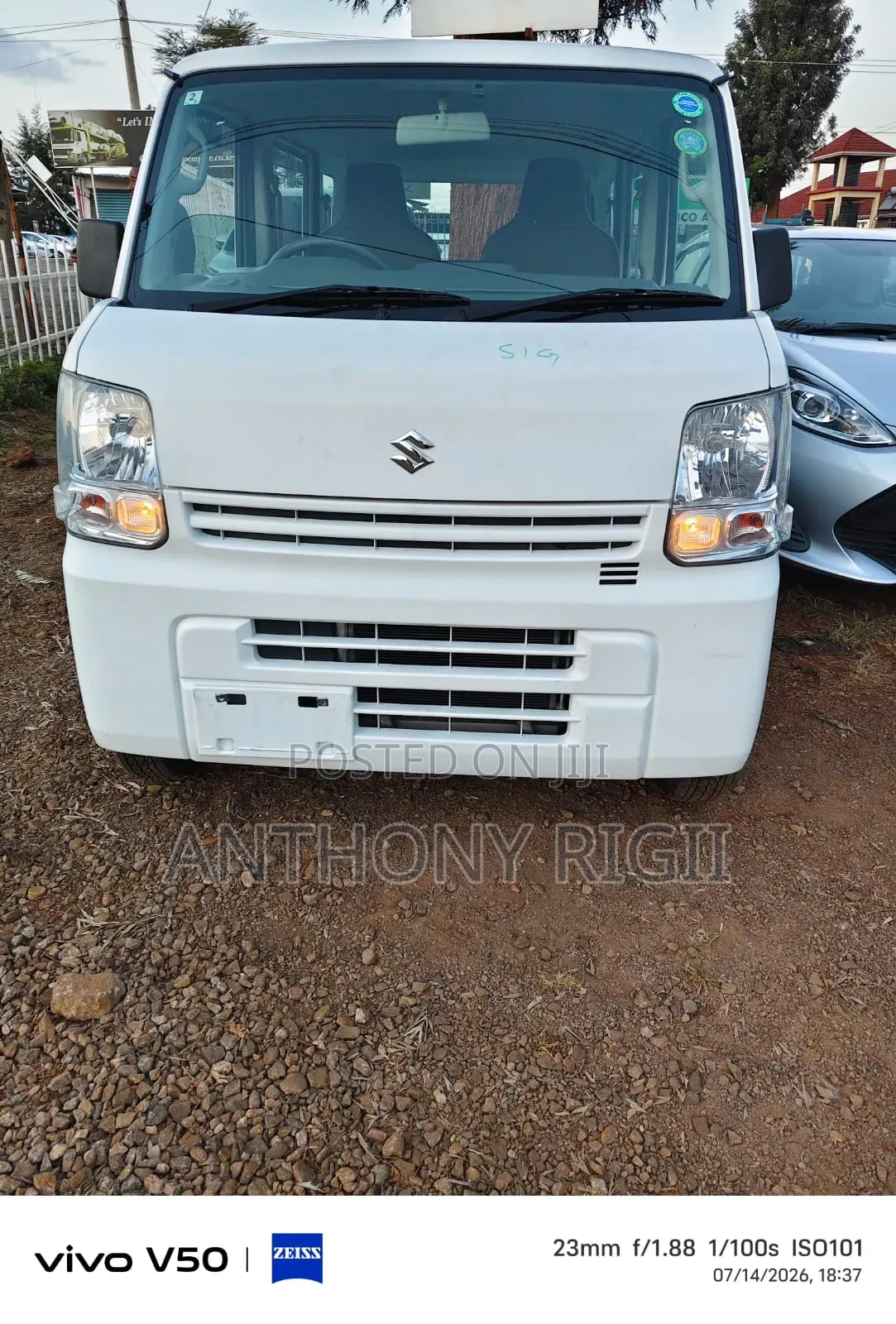 Suzuki Every 2020 White