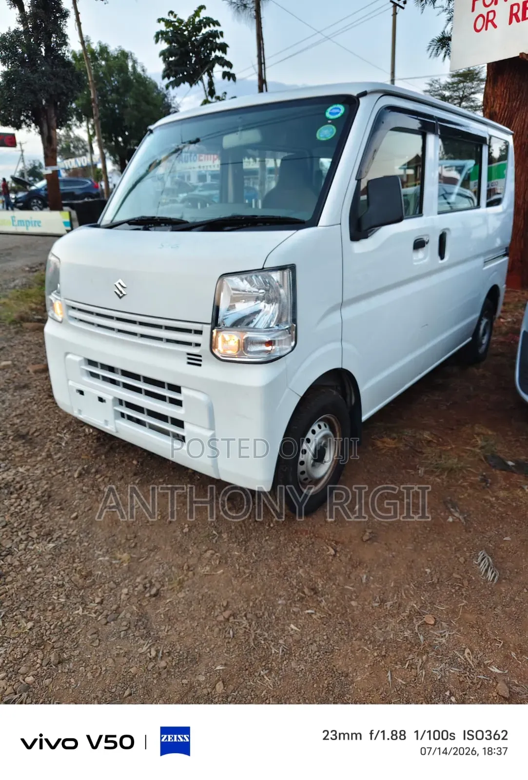 Suzuki Every 2020 White