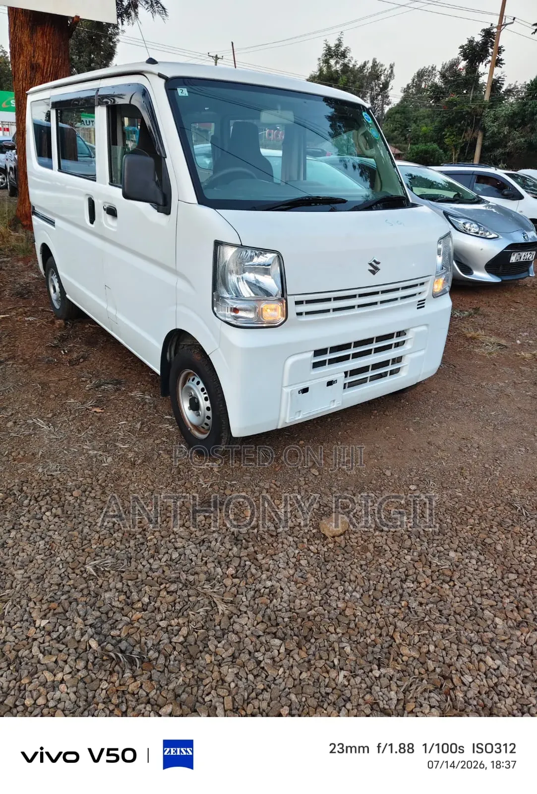 Suzuki Every 2020 White