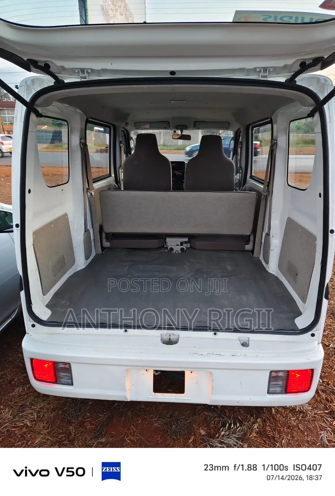 Suzuki Every 2020 White
