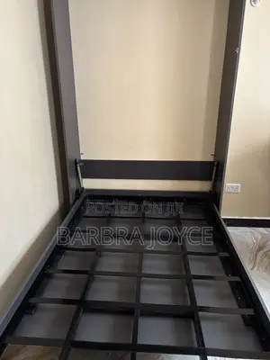 Foldable Murphy Bed