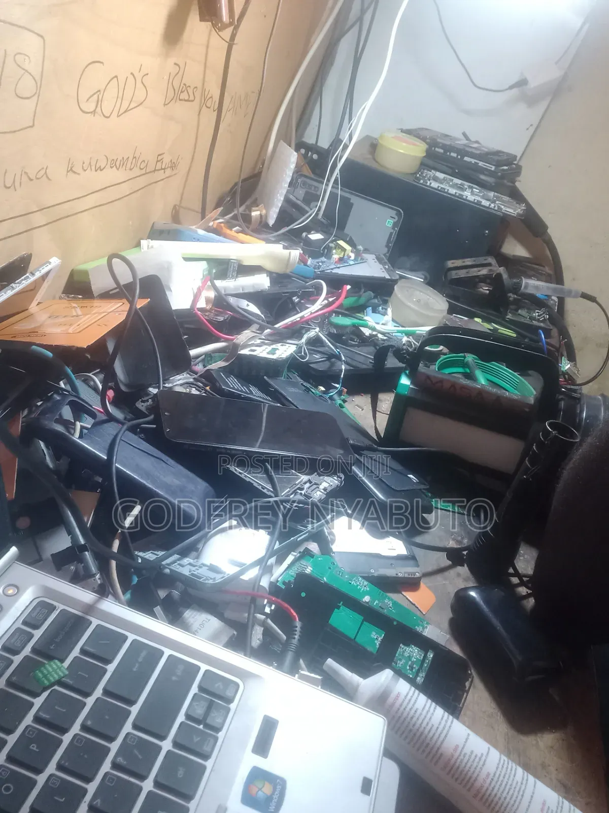 Professional Electronics Repair Services