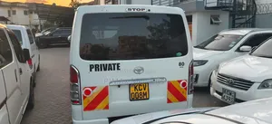 Toyota HiAce 2012 White