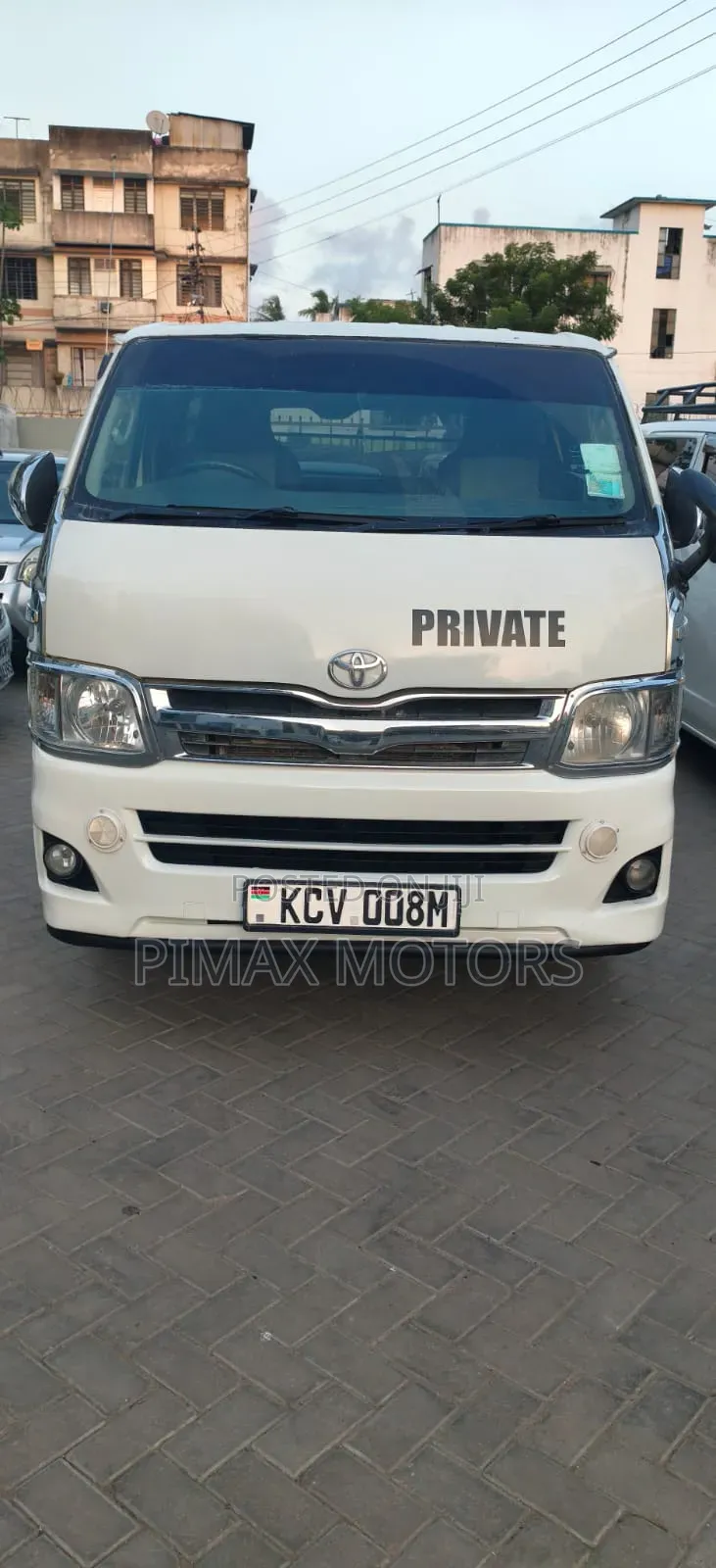 Toyota HiAce 2012 White