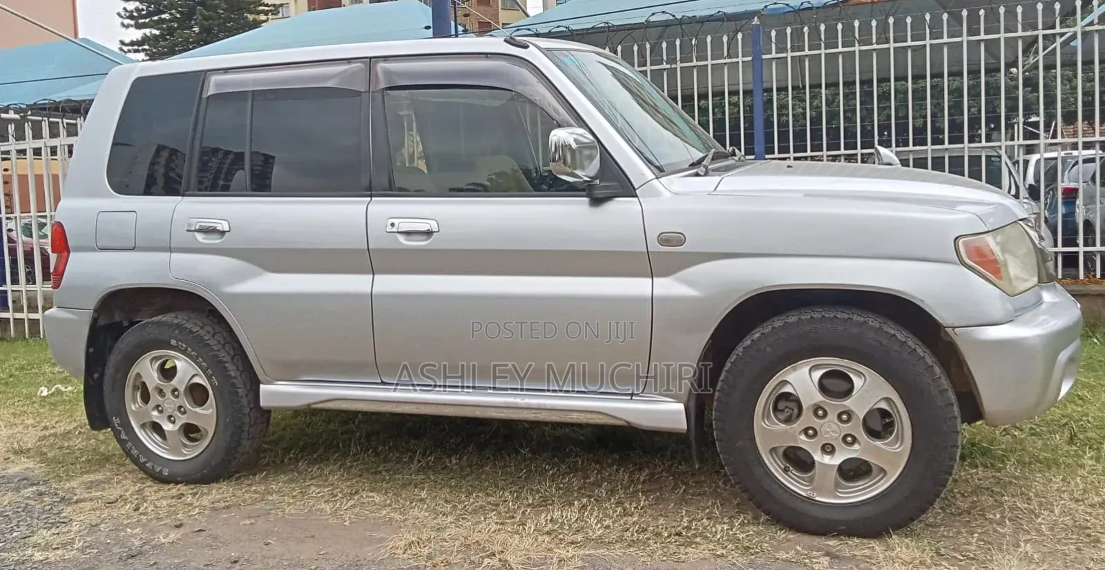 Mitsubishi Pajero 2003 Silver