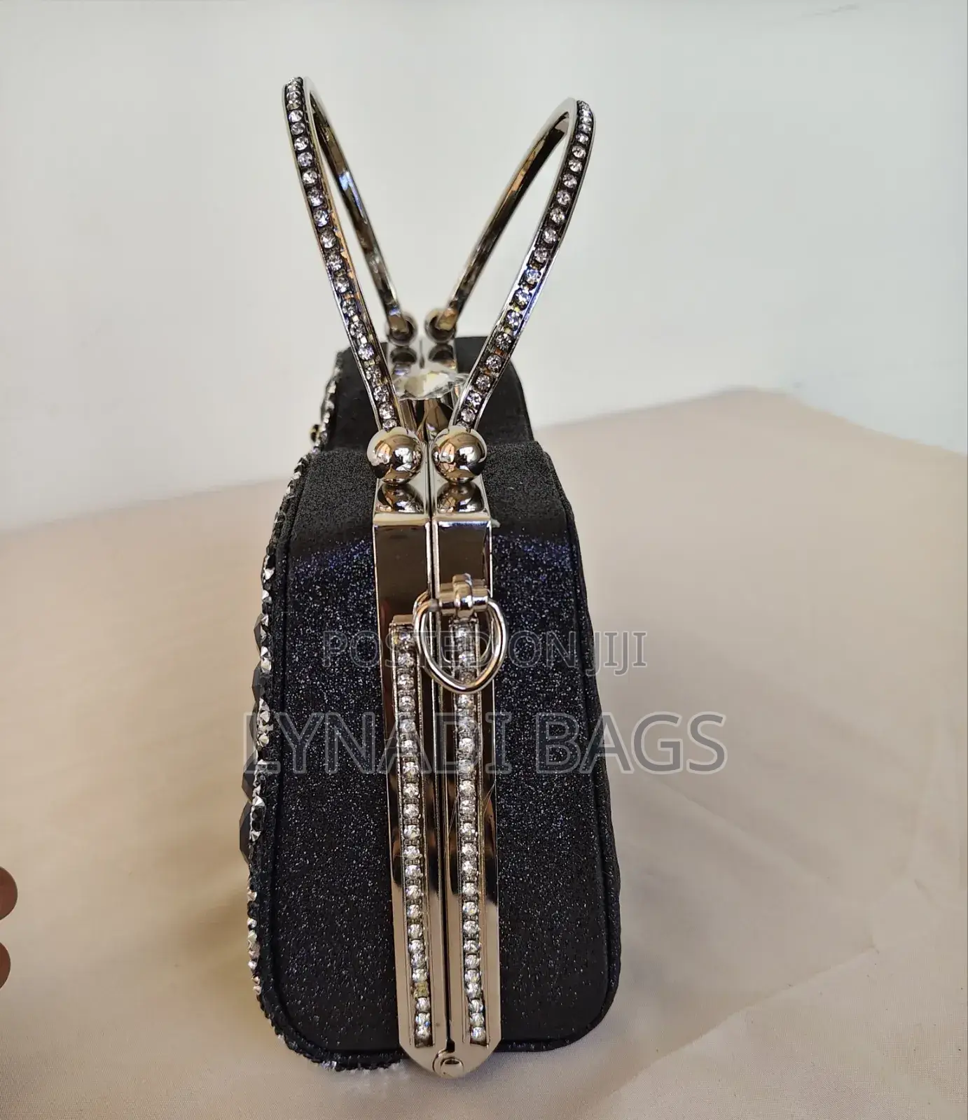 Diamond Shiny Evening Clutch