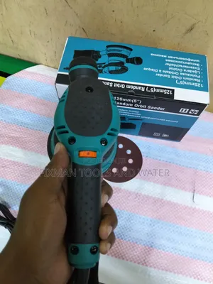 Multipurpose Random Orbital Sander 550 Watts Makita With Accessories