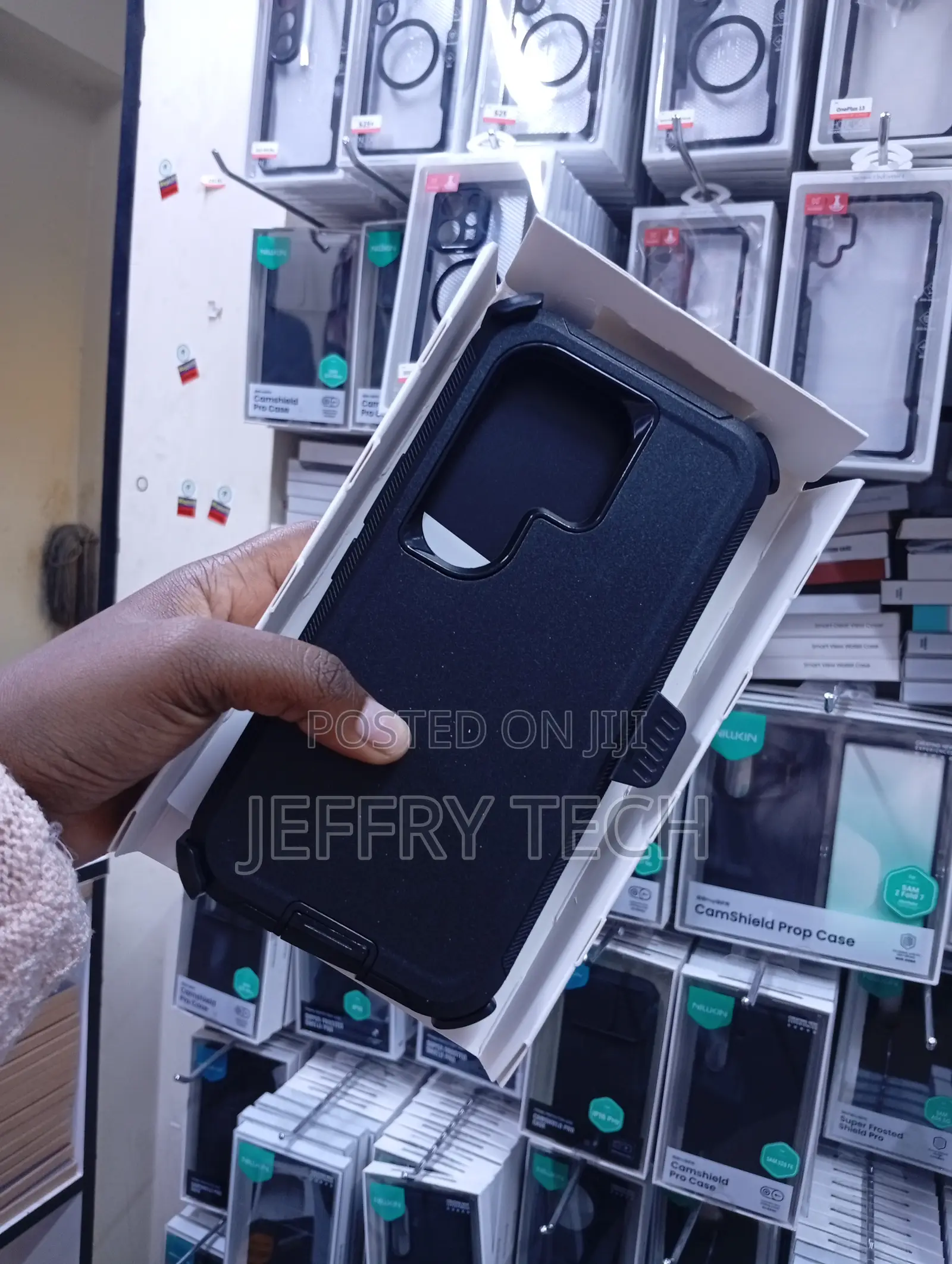SGalaxy S23 Ultra Massive Rectangular P-Shaped Camera Opening Case