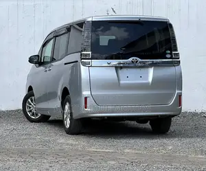 Toyota Voxy 2019 Silver