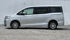 Toyota Voxy 2019 Silver