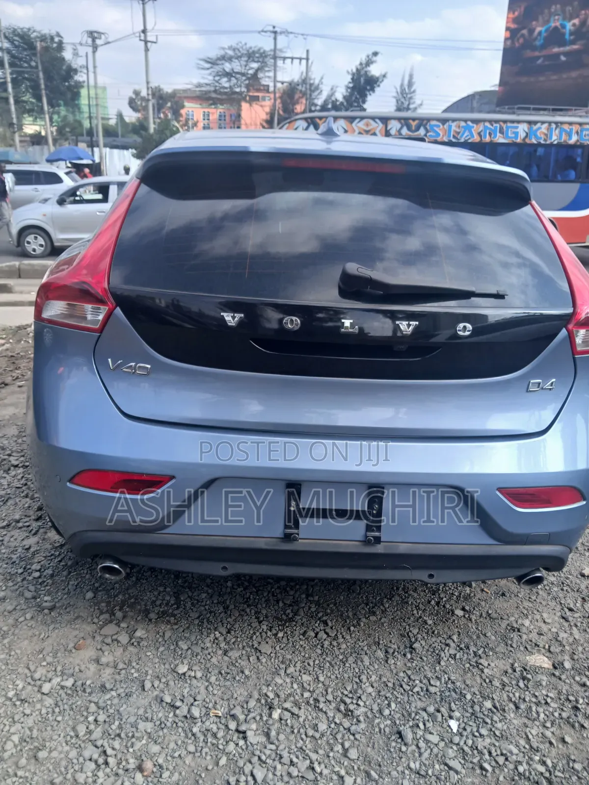 Volvo V40 2019 Purple