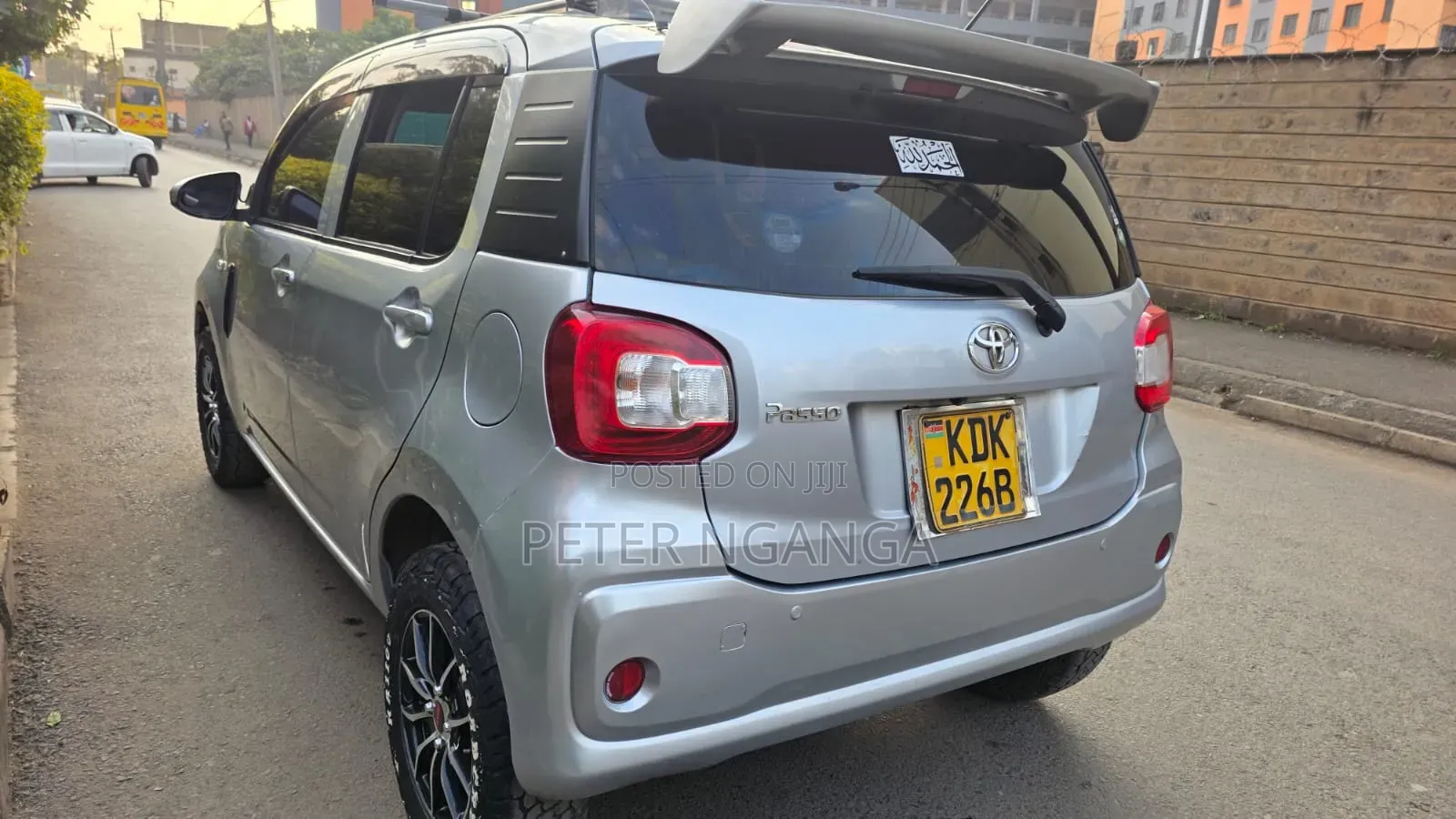 Toyota Passo 2017 Silver