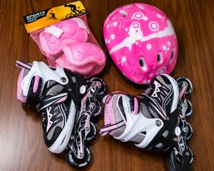 Adjustable Kids Inline Skates Set – Complete Safety Kit Included